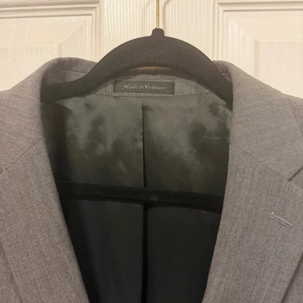 Chaps Mens Gray Two Button Suit Jacket Blazer 48R Regular Fit Notch Lapel Solid